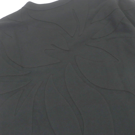 Sacai Short sleeve T-shirt 24-0795S Main: 100% cotton black Floral Embroiderd Patch mens 2 Used Authentic