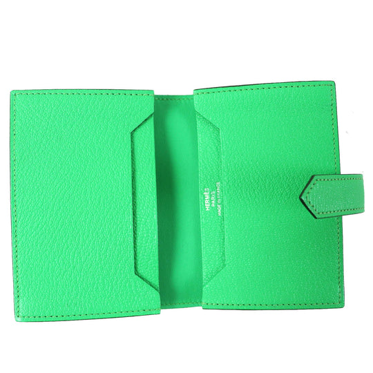 HERMES name card holder Chevre Misol Green , Vert Comics Bean mini Women Used Authentic