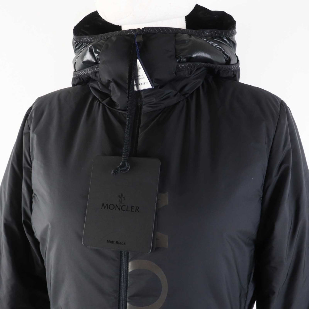 MONCLER Down jacket Outer: 100% nylon, Lining: 100% polyester, Filling: 90% down, Filling: 10% feather, Back: 100% polyester, Hood lining: 100% polyester, Hood: 100% nylon, Other fabric: 100% polyester black Black tag SEPIK Women zero size Used Authentic