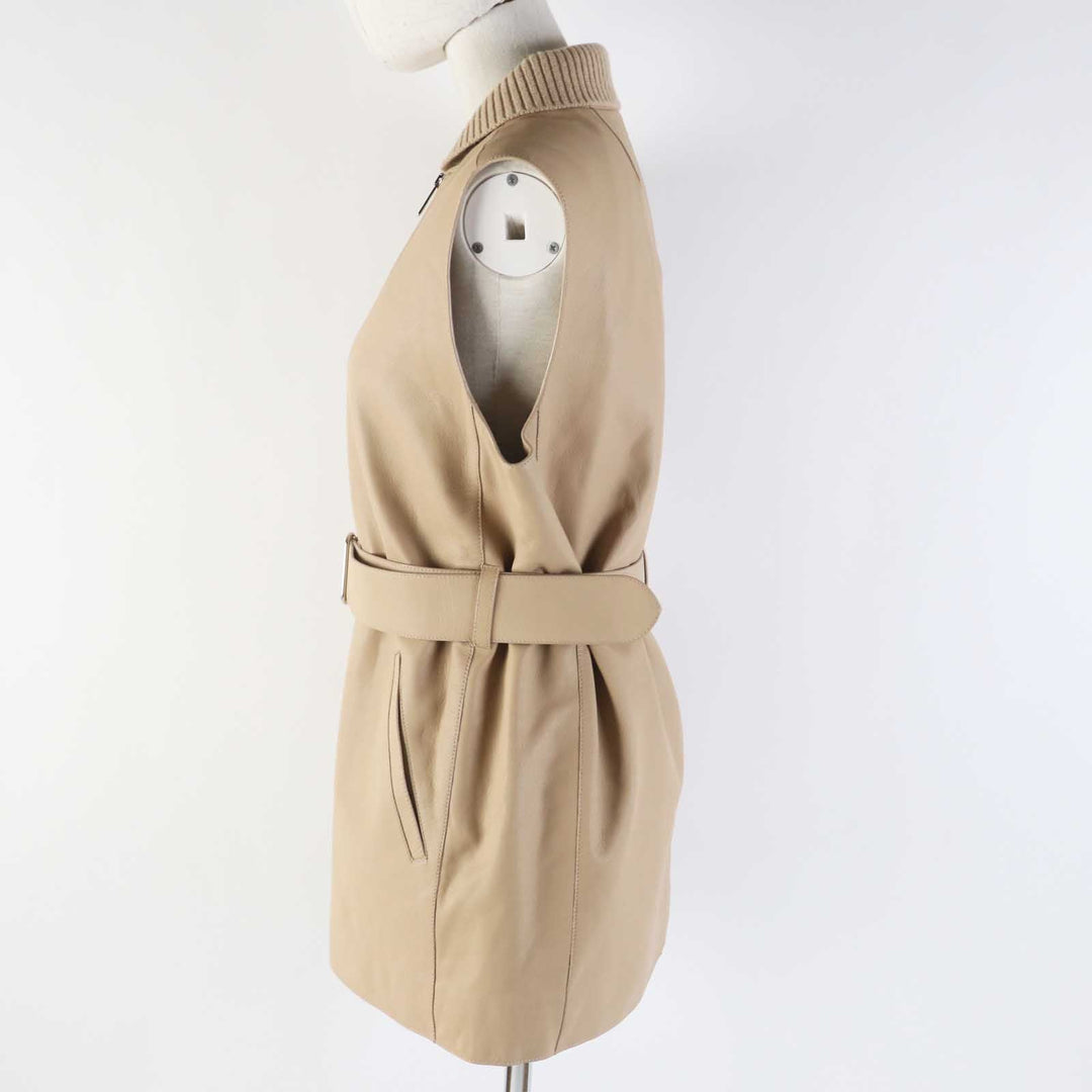 HERMES Vest 3E1216D8 Main: Goatskin Part: Cashmere 61%, Cotton 34%, Polyamide 4%, Polyurethane 1% Lining: Polyester 66%, Cotton 34% Other: Cashmere 55%, Polyester 45% beige Women 36 Used Authentic