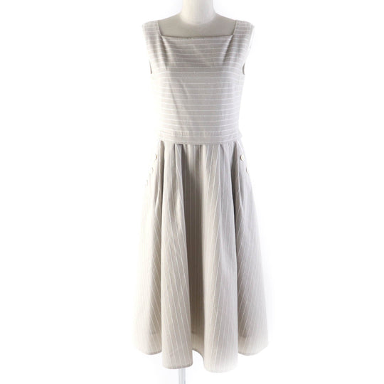 FOXEY one piece 42069 Outer: 54% cotton, Outer: 46% polyester, Lining: 100% cupra, Part: 100% rayon, Part: 100% cotton Beige white Women 38 Used Authentic