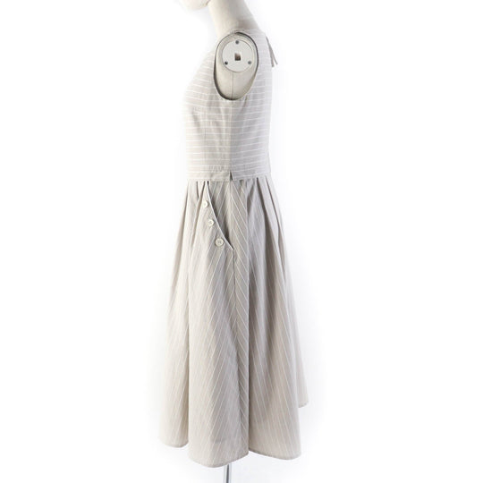 FOXEY one piece 42069 Outer: 54% cotton, Outer: 46% polyester, Lining: 100% cupra, Part: 100% rayon, Part: 100% cotton Beige white Women 38 Used Authentic