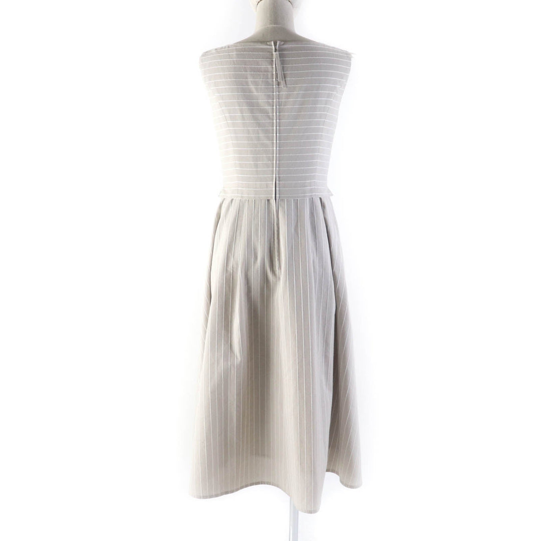 FOXEY one piece 42069 Outer: 54% cotton, Outer: 46% polyester, Lining: 100% cupra, Part: 100% rayon, Part: 100% cotton Beige white Women 38 Used Authentic
