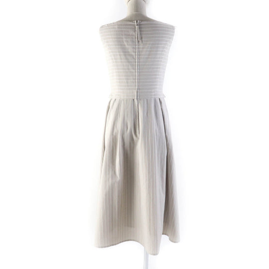 FOXEY one piece 42069 Outer: 54% cotton, Outer: 46% polyester, Lining: 100% cupra, Part: 100% rayon, Part: 100% cotton Beige white Women 38 Used Authentic