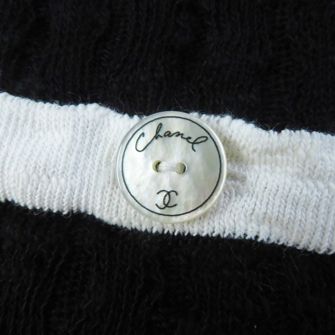 CHANEL one piece 22C P72078 Main: 100% cotton, part: 100% silk, part: 80% cotton, part: 16% polyamide (nylon), part: 4% polyurethane Black White Women 38 Used Authentic