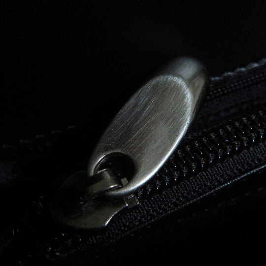 INDENYA Shoulder Bag Main: Deerskin black Women Used Authentic