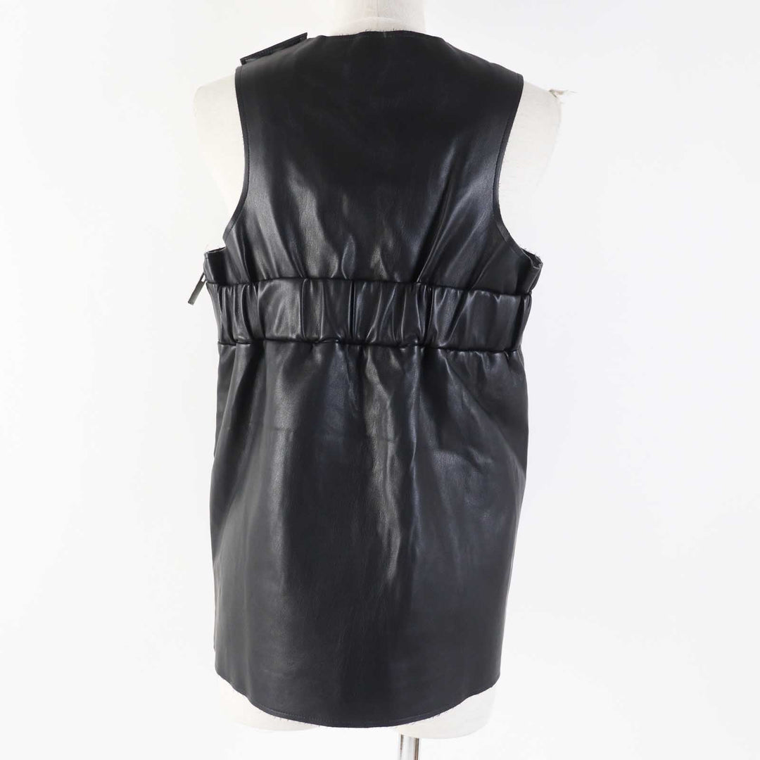 Sacai Vest 23-06497 Main: Synthetic leather (polyurethane coating) Lining: 100% cupra black 2