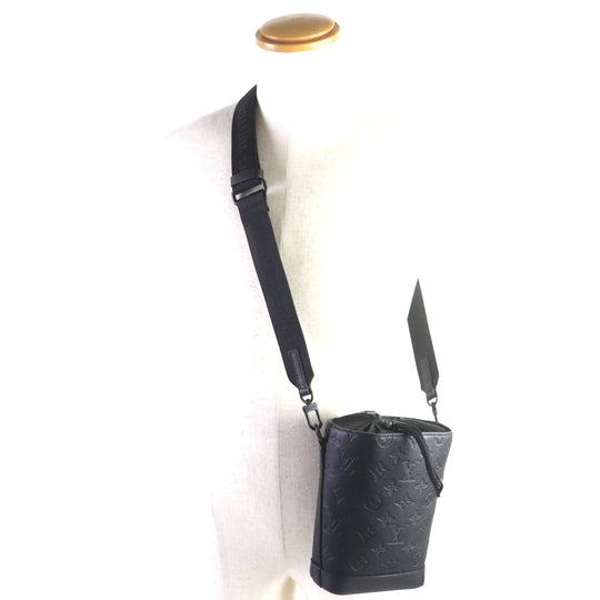 LOUIS VUITTON Shoulder Bag M82248 Calf leather black Monogram shadow noe sling mens Used Authentic