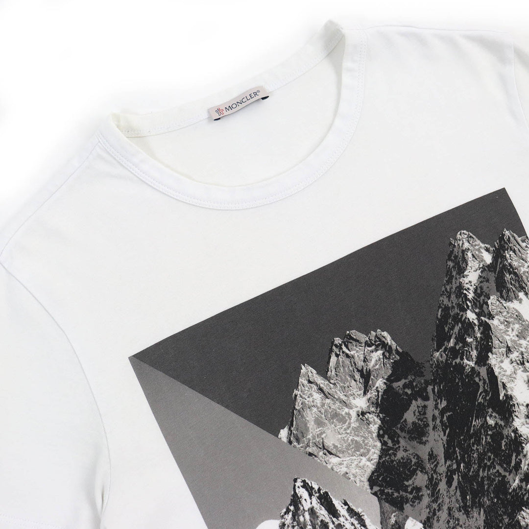 MONCLER Short sleeve T-shirt E20918048350 Main: 100% cotton White Gray Red MAGLIA T-SHIRTS mens S Used Authentic