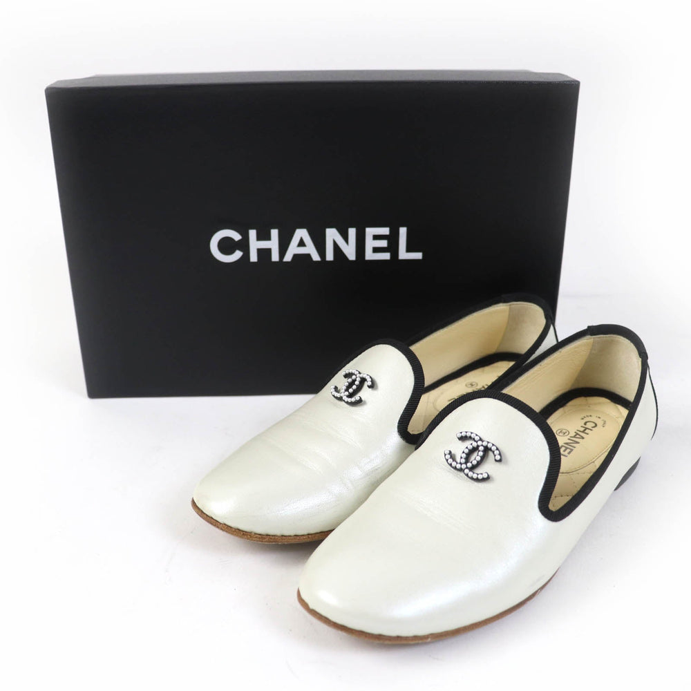 CHANEL Leather shoes 16P G31630 Main: Leather White black Women 35 Used Authentic