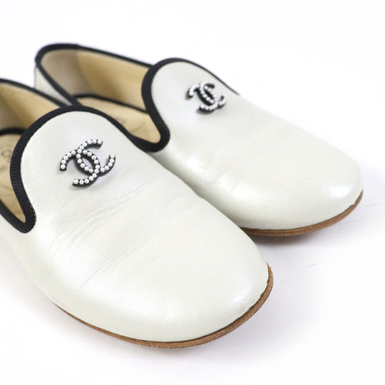 CHANEL Leather shoes 16P G31630 Main: Leather White black Women 35 Used Authentic