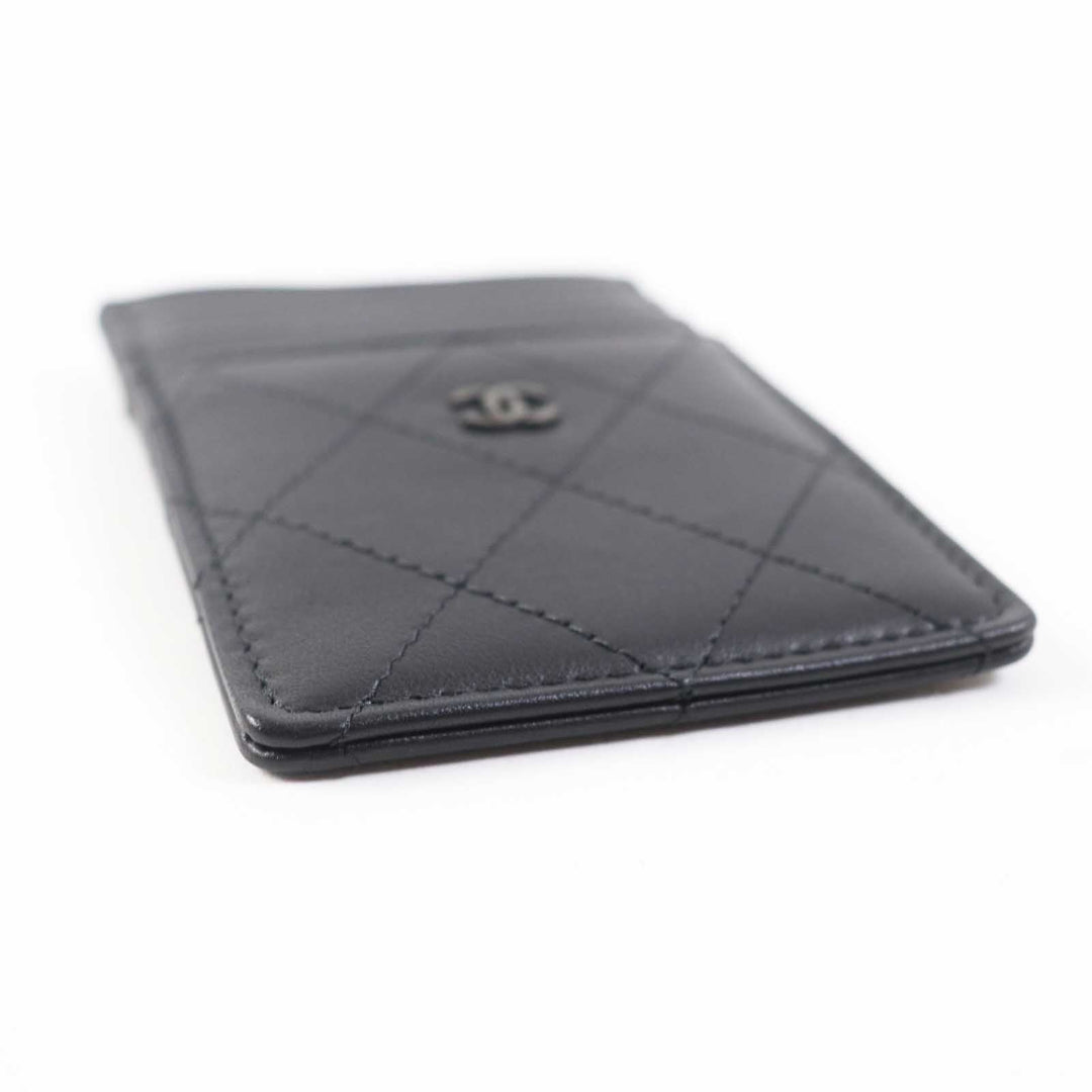 CHANEL Card Case AP3595 Main: Lamb leather black Matrasse Women Used Authentic