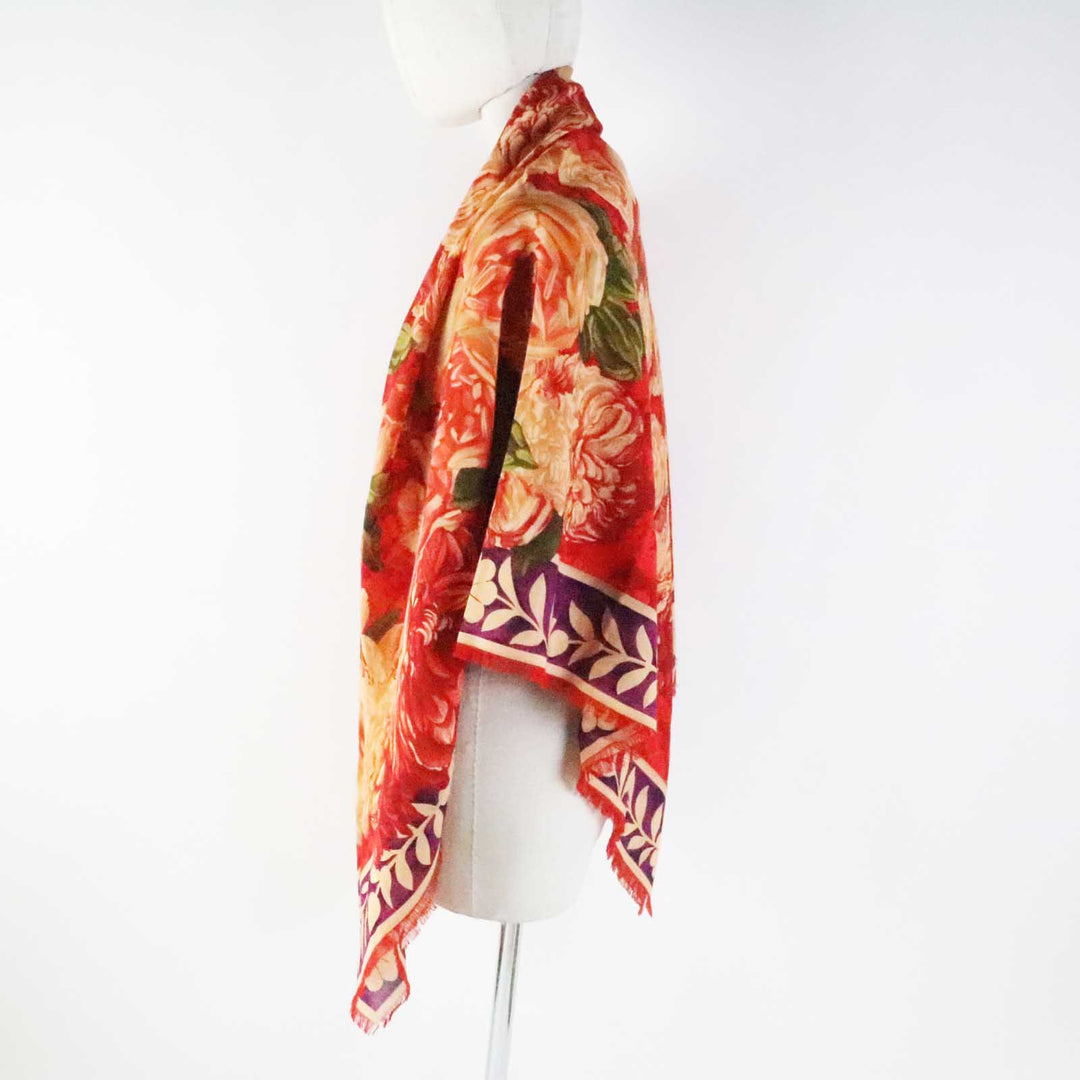 GUCCI Stall Main: 70% wool, Main: 30% silk red multi Women Used Authentic