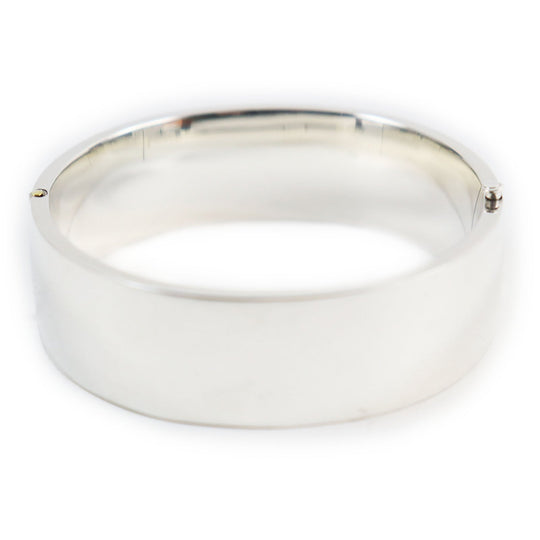 TIFFANY&Co. Bangle Main: Sterling Silver (Probably SV925) Part: Gold (Probably 14K, as many TIFFANY&Co. products from the 1920s-40s were 14K) 1P: Ruby 1P: Diamond 1P: Sapphire Silver gold mens Used Authentic