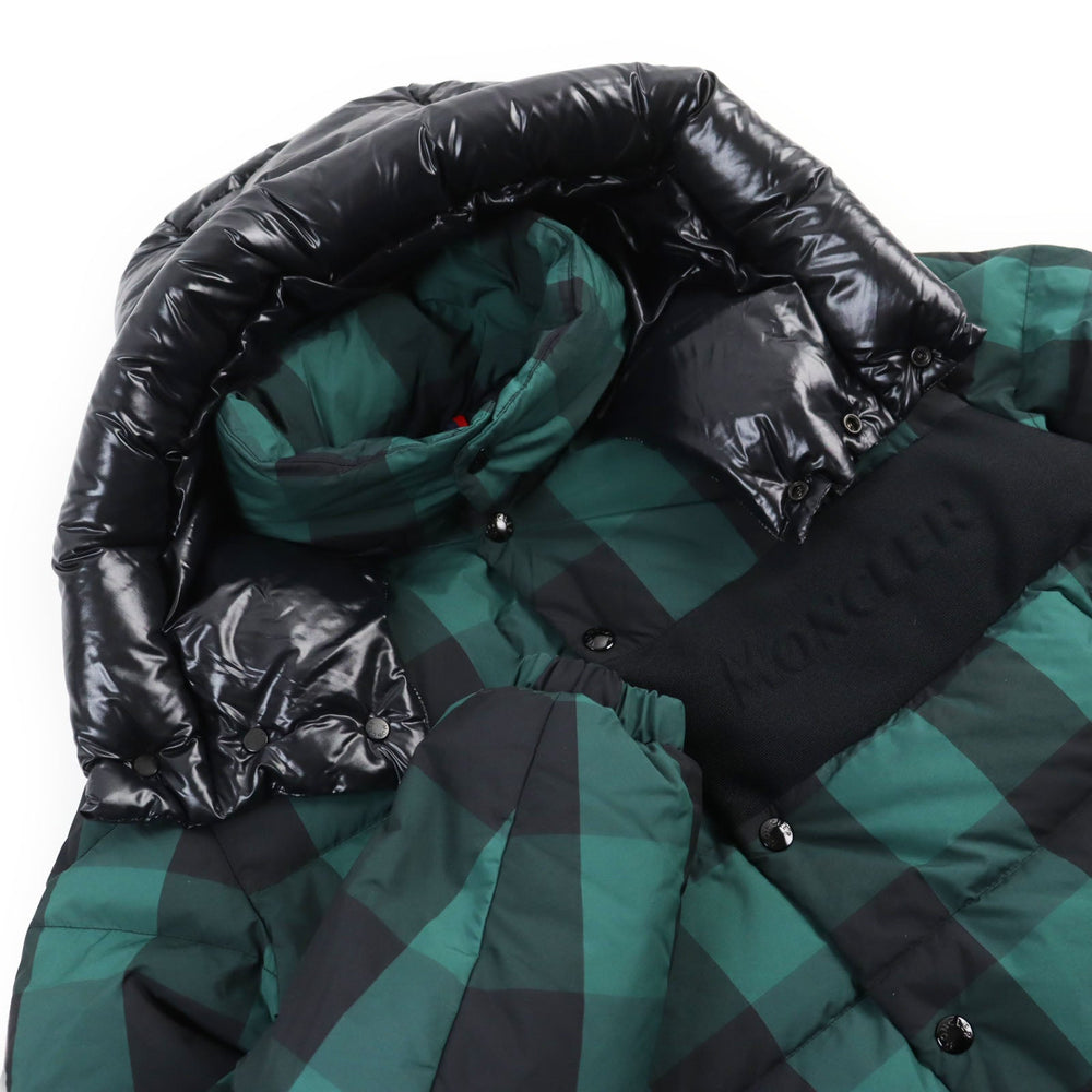 MONCLER Down jacket 1A54410 Outer: 100% nylon, Lining: 100% nylon, Part: 100% nylon, Part: 100% nylon, Part: 100% nylon, Filling: 90% down, 10% feather Green black AUBRAC mens 3 Used Authentic