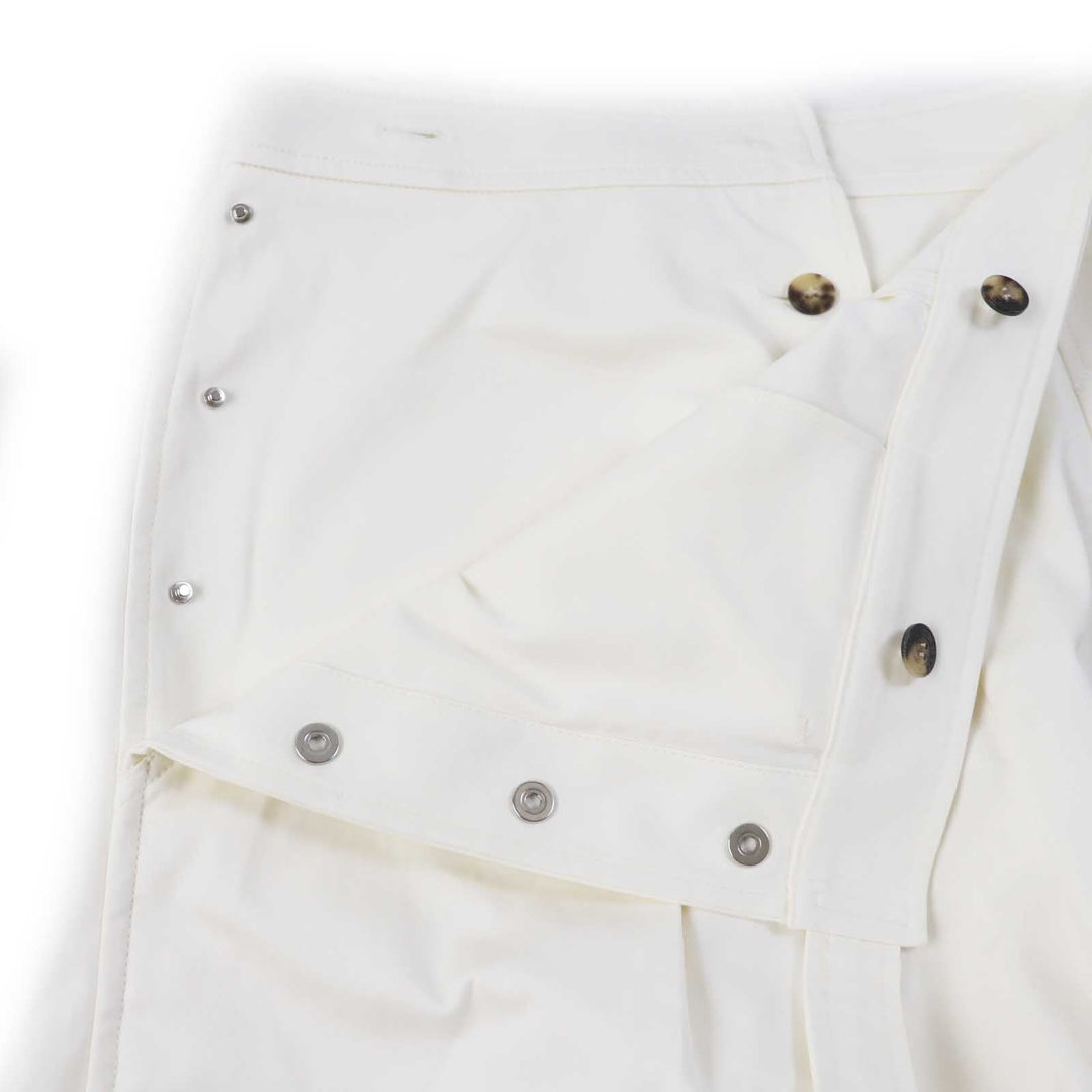 HERMES Shorts Outer: 96% cotton, Outer: 4% polyurethane, Lining: 64% cotton, Lining: 33% rayon, Lining: 3% polyurethane, Piping: 100% cotton white Women 36 Used Authentic