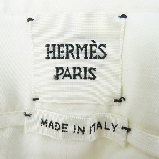 HERMES Shorts Outer: 96% cotton, Outer: 4% polyurethane, Lining: 64% cotton, Lining: 33% rayon, Lining: 3% polyurethane, Piping: 100% cotton white Women 36 Used Authentic