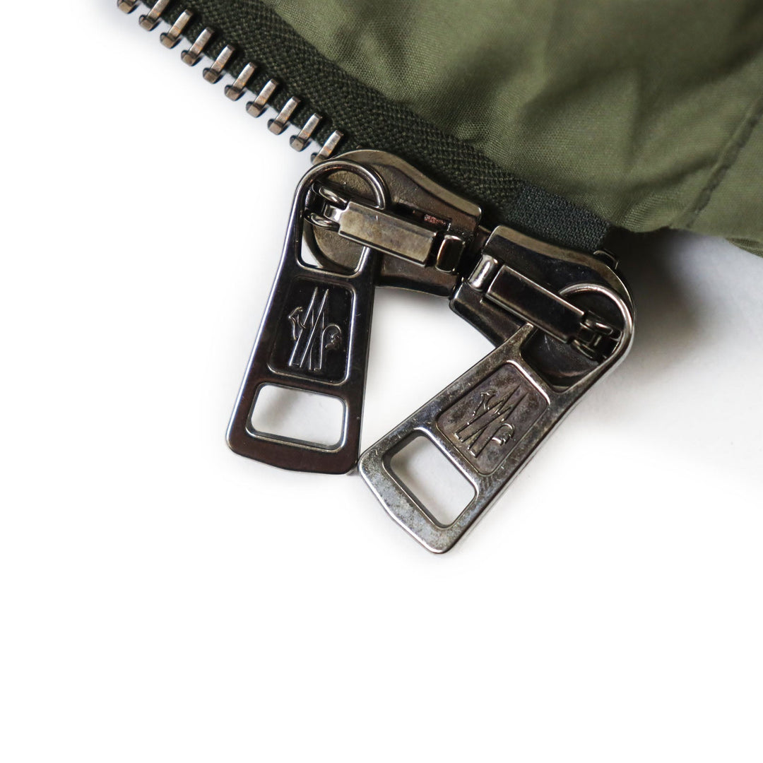 MONCLER Down jacket 1A00044 Part: 100% cotton, Part: 100% wool, Lining: 100% nylon, Part: 100% nylon, Part: 100% nylon, Part: 100% nylon Filling: 90% down, 10% feather khaki AVEILLAN mens 2 Used Authentic