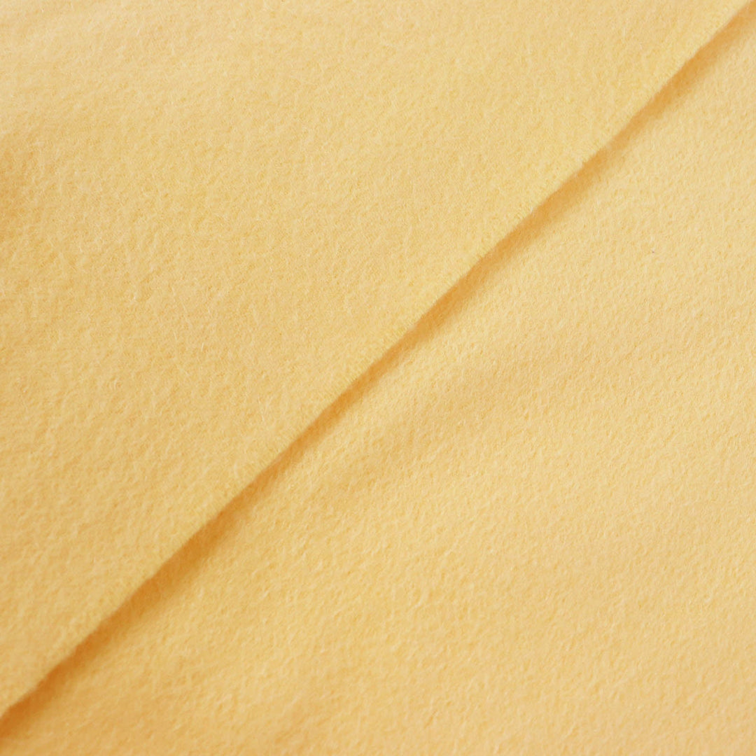 HERMES Stall Main: 100% cashmere yellow Women Used Authentic
