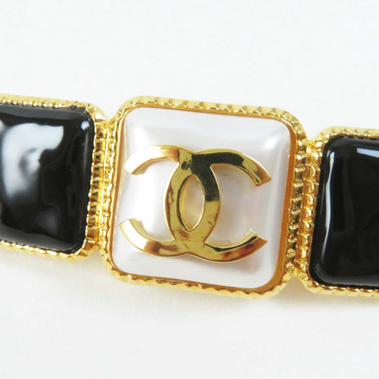 CHANEL Valletta B20K Plastic.Metal.Glass pearl Black gold Women Used Authentic