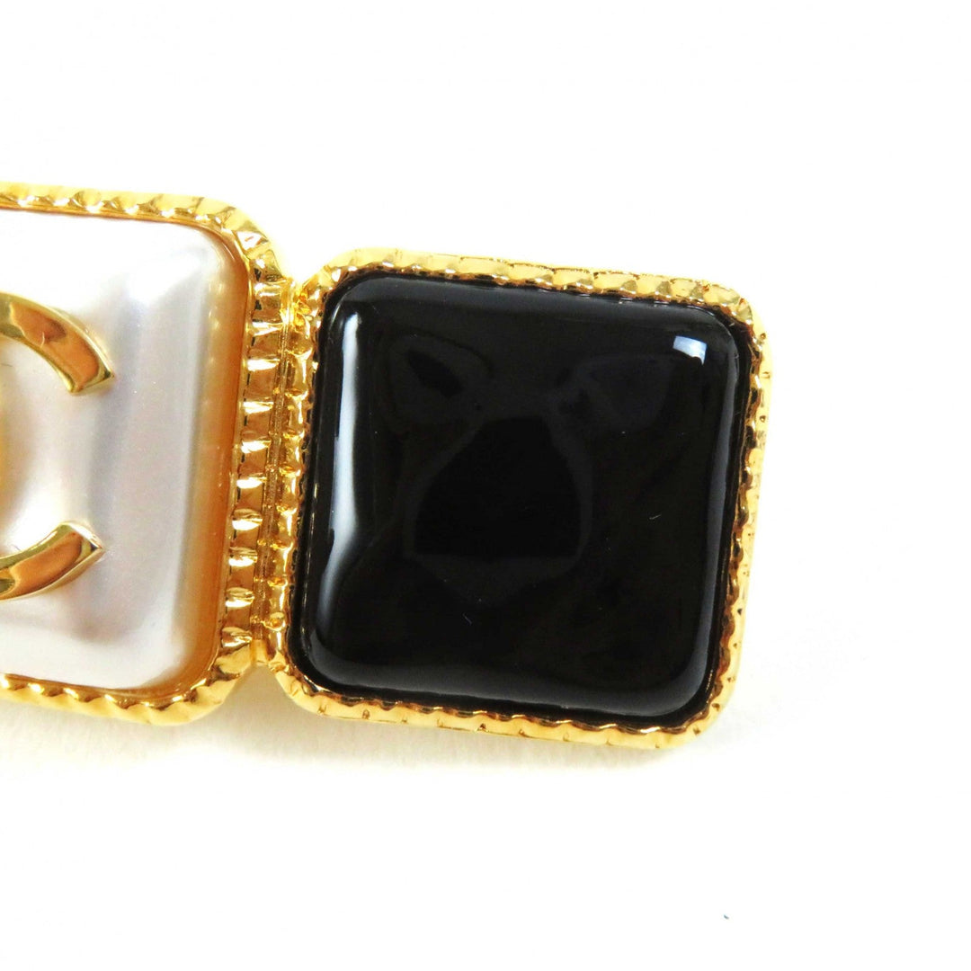CHANEL Valletta B20K Plastic.Metal.Glass pearl Black gold Women Used Authentic