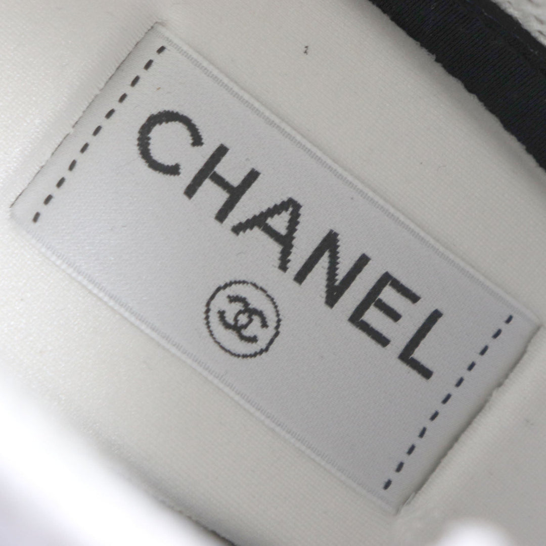 CHANEL Low cut sneakers G45471 Main: Leather, Main: Suede leather white mens 43 Used Authentic
