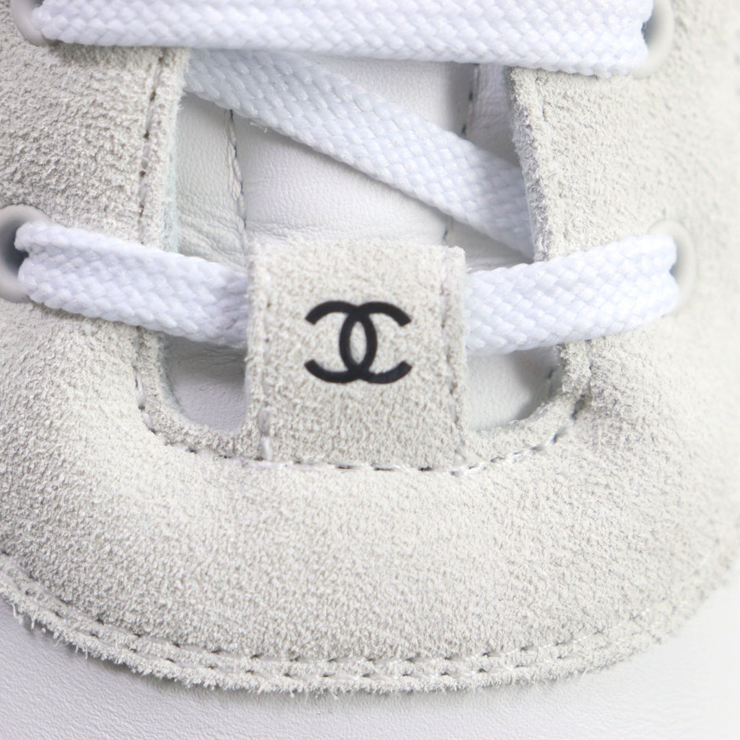 CHANEL Low cut sneakers G45471 Main: Leather, Main: Suede leather white mens 43 Used Authentic