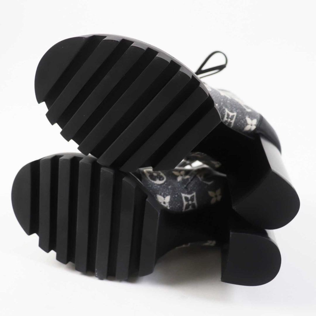 LOUIS VUITTON Ankle boots 1AB2XR Main: Leather, Part: Denim Black Gray type Star trail line Women 36 Used Authentic