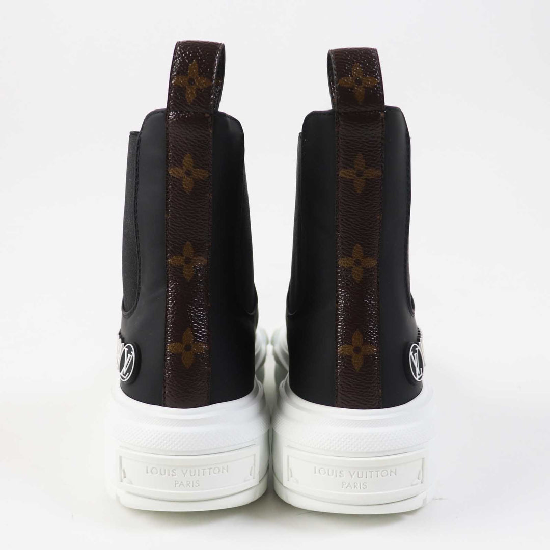 LOUIS VUITTON short boots Part: Leather Black White LV squad line Women 35 Used Authentic