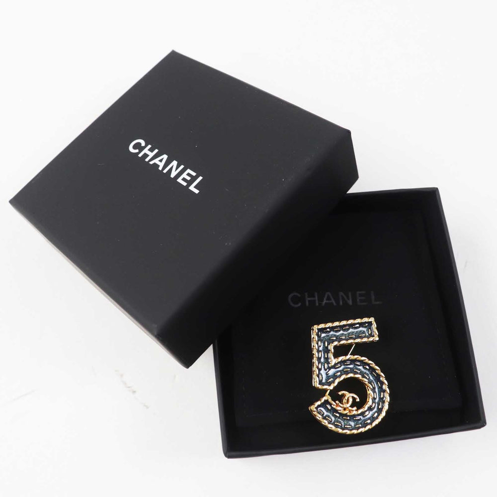 CHANEL Brooch I24P metal Blue gold Women Used Authentic