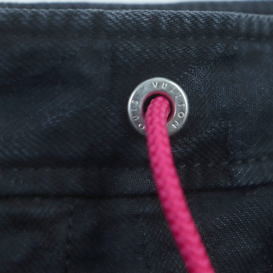 LOUIS VUITTON Denim pants Outer: 100% cotton, Lining: 100% cotton black mens 42 Used Authentic
