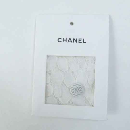 CHANEL blouse P62776 20C Outer: 48% polyamide, Outer: 35% viscose, Outer: 17% elastane, Part: 100% cotton white Women 34 Used Authentic