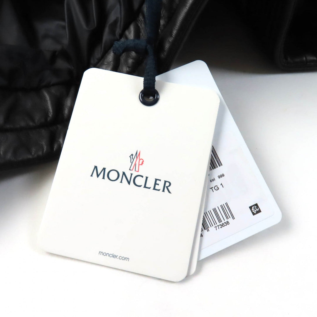MONCLER Down jacket Lining: 100% nylon, Outer: Lamb leather, Part: Leather, Filling: 90% down, Filling: 10% feather black FLAMANT Women 1 Used Authentic