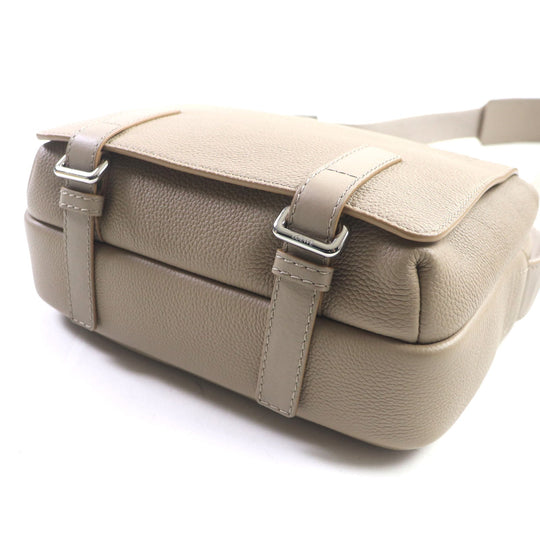 LOEWE Shoulder Bag B553A72X22 Main: Leather sand mens Used Authentic