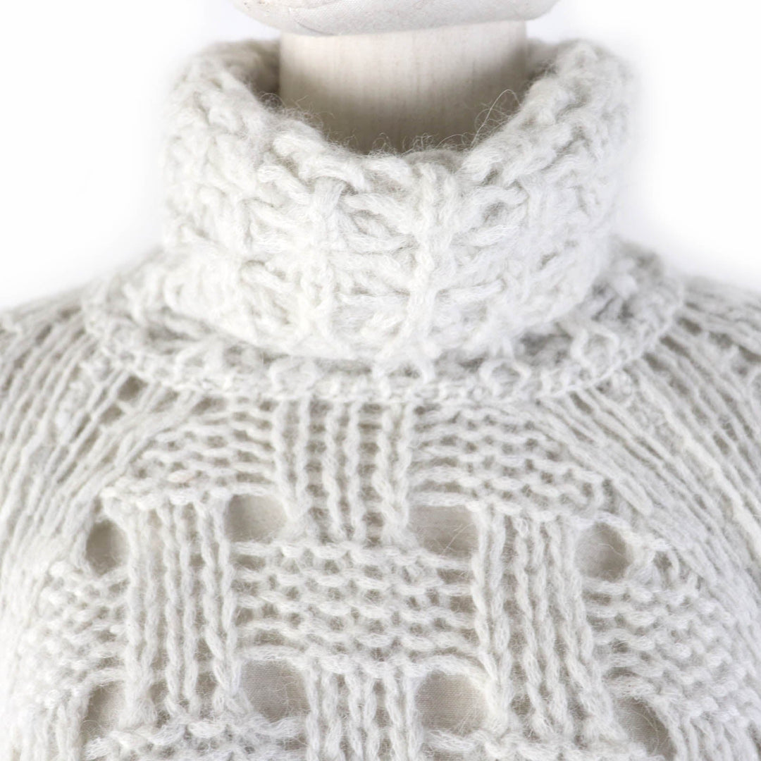 CHANEL knit P70959K10142 Main: 50% alpaca, Main: 47% polyamide, Main: 3% wool Ivory Women 34 Used Authentic