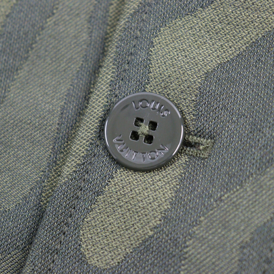 LOUIS VUITTON Long sleeve shirt HOB02E Outer: 90% wool, Outer: 10% nylon, Lining: 100% cotton khaki Jacket camouflage overshirt LV Laced Wool Overshirt mens 50 Used Authentic