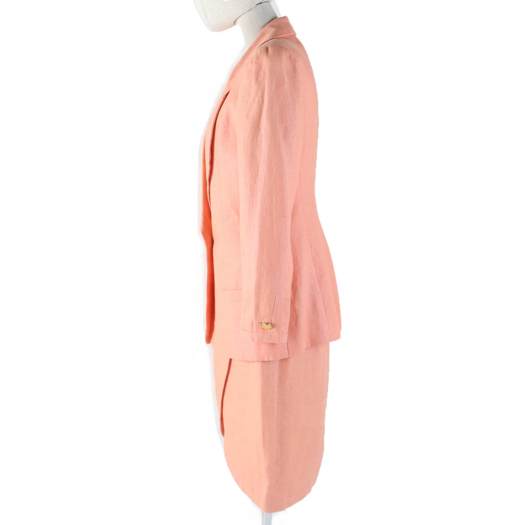 CHANEL ensemble Main: 100% linen, lining: 100% silk Orange Women 36 Used Authentic