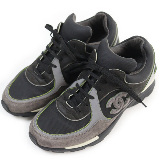 CHANEL Low cut sneakers G26583 Part: suede leather, Part: leather Black Grey mens 41 Used Authentic