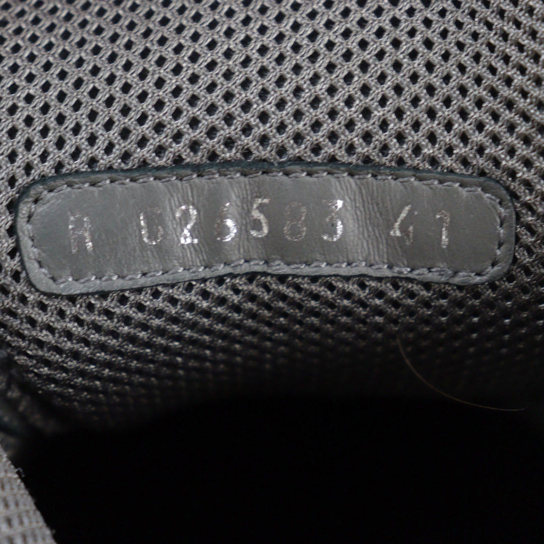 CHANEL Low cut sneakers G26583 Part: suede leather, Part: leather Black Grey mens 41 Used Authentic