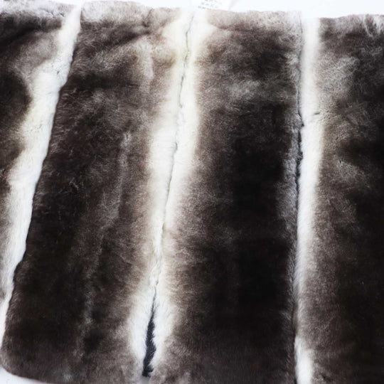 FENDI Scarf FVG480 Main: Oligura, Part: Lamb leather, Lining: 100% silk, Part: 50% mohair, Part: 30% rayon Brown gray Women Used Authentic
