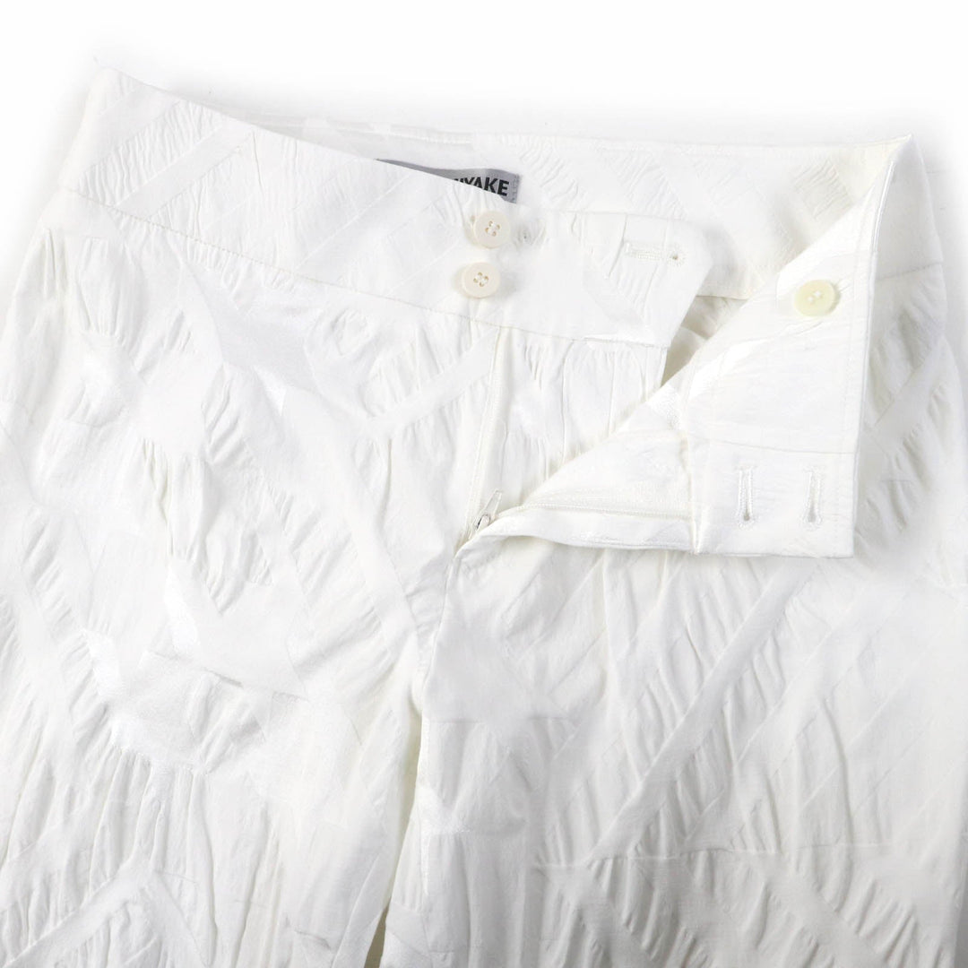 ISSEY MIYAKE Pants IM31FF505 Main: 50% polyester, Main: 43% cotton, Main: 7% polyurethane white Women 1 Used Authentic