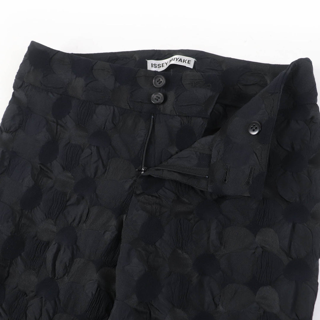 ISSEY MIYAKE Pants IM23FF515 Main: 56% nylon, 37% polyester, 7% polyurethane black Women 1 Used Authentic