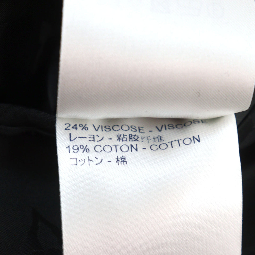 LOUIS VUITTON Chester coat HKC71W Outer: 68% wool, Outer: 32% polyester, Lining: 30% cupra, Lining: 27% acetate, Lining: 24% rayon Black White mens 50 Used Authentic