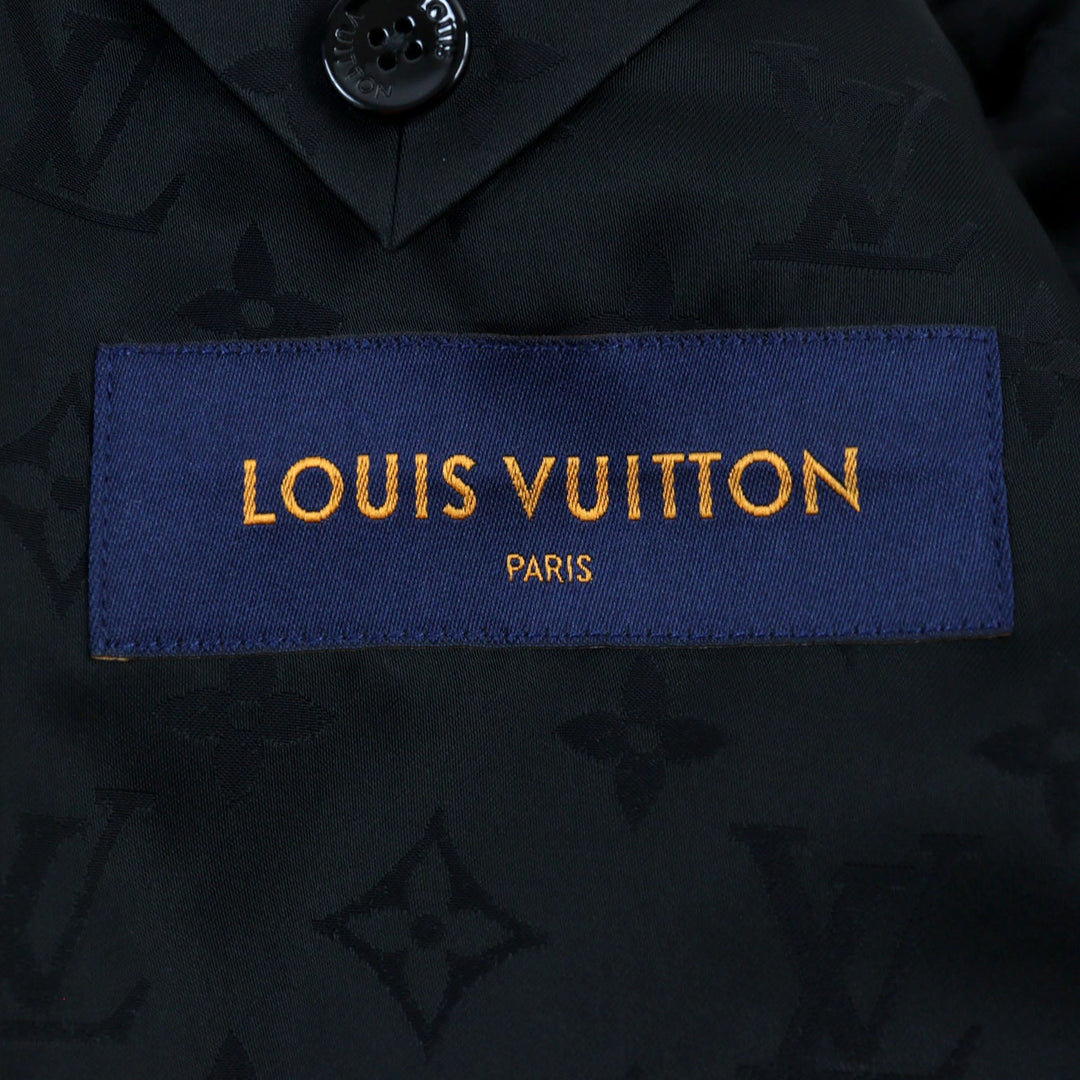 LOUIS VUITTON Chester coat HKC71W Outer: 68% wool, Outer: 32% polyester, Lining: 30% cupra, Lining: 27% acetate, Lining: 24% rayon Black White mens 50 Used Authentic