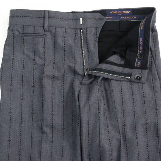 LOUIS VUITTON Pants HQFP9W Outer: 86% wool, Outer: 14% cotton, Lining: 100% cotton Gray type mens 48 Used Authentic