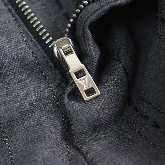 LOUIS VUITTON Pants HQFP9W Outer: 86% wool, Outer: 14% cotton, Lining: 100% cotton Gray type mens 48 Used Authentic