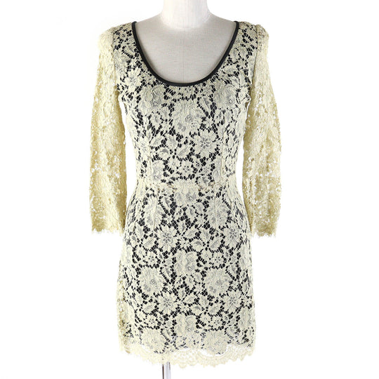 DOLCE&GABBANA one piece Outer: 74% cotton, Outer: 11% rayon, Outer: 10% nylon, Outer: 5% silk, Lining: 85% silk Beige black Women 38 Used Authentic