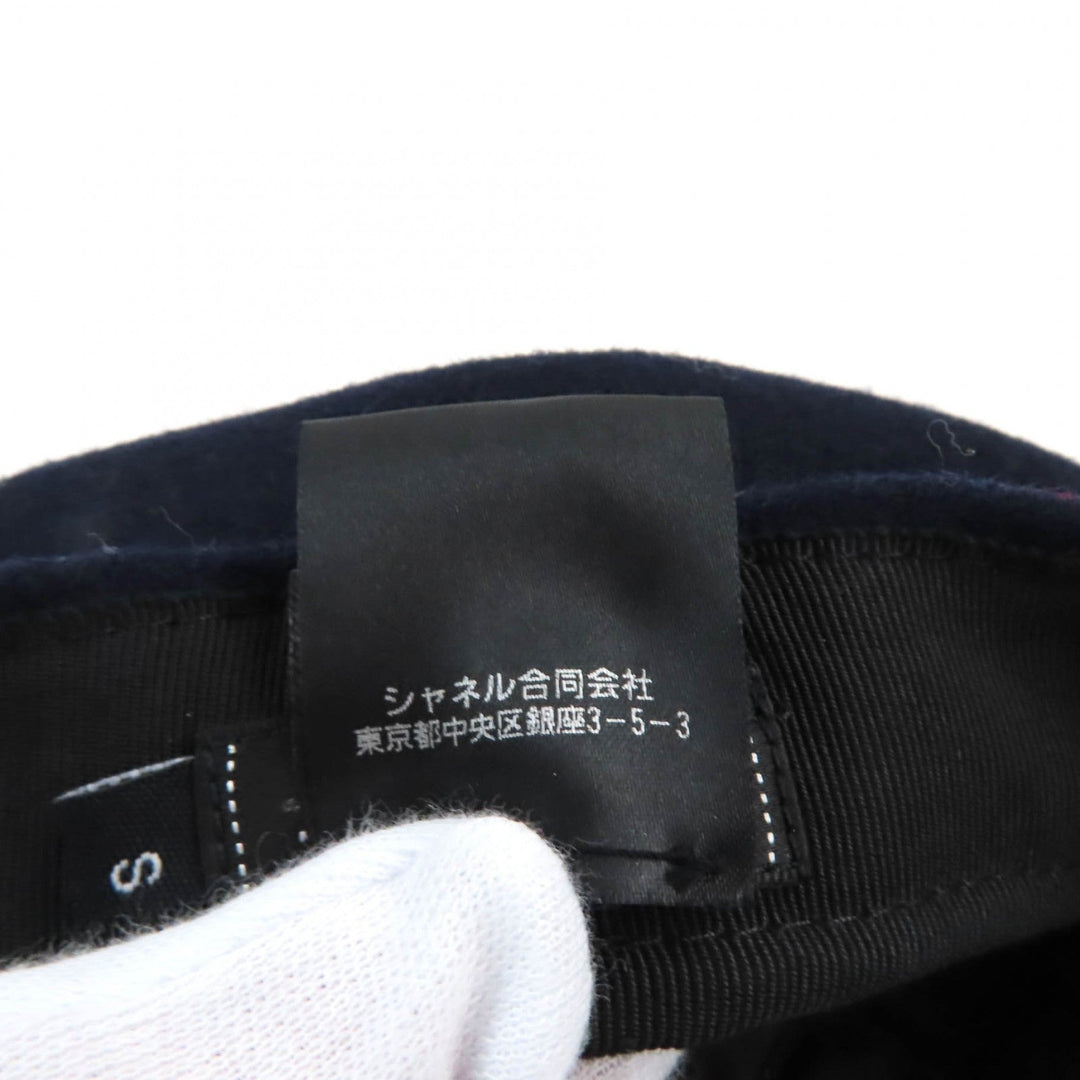 CHANEL Casquette 19V Outer: 100% wool, Lining: 50% cotton, Lining: 27% polyamide (nylon), Lining: 23% polyester, Part: 67% wool Navy Women S Used Authentic