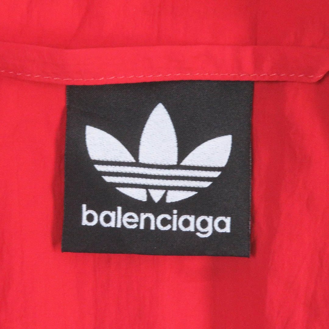BALENCIAGA Jersey 712280 Outer: 100% nylon, Lining: 100% polyester Red 3-Stripes Trefoil Embroidery Adidas collaboration track jacket TRACKSUIT mens L Used Authentic