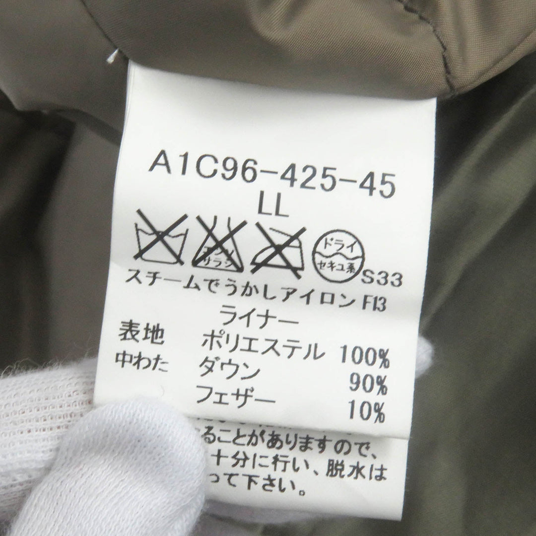 BURBERRY LONDON coat Outer: 75% cotton, Outer: 25% polyester, Lining: polyester, Lining: rayon, Part: 100% cotton light beige mens LL Used Authentic